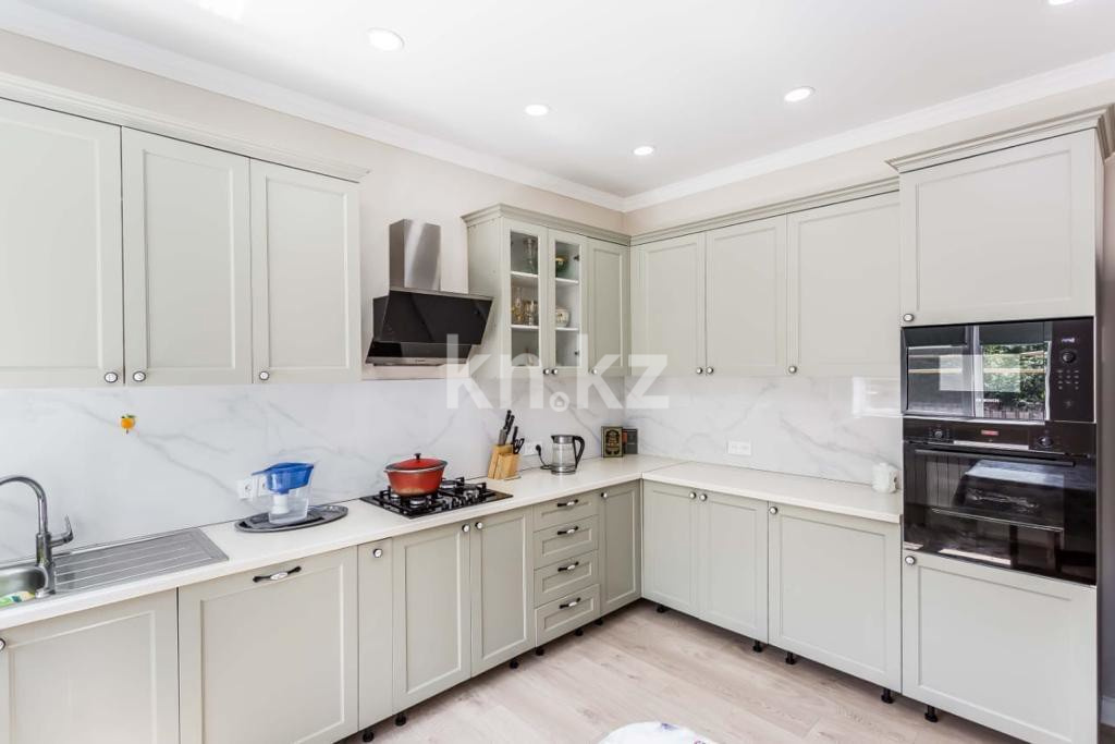 Продажа 10-комнатного дома, 460 м² в Алматы - фото 3