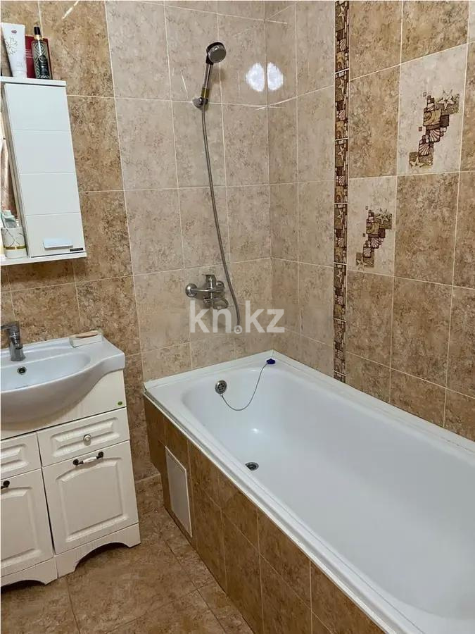 Продажа 2-комнатной квартиры, 65.6 м² в Астане - фото 4