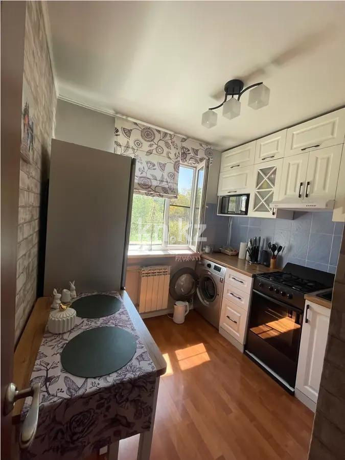 Продажа 1-комнатной квартиры, 33 м², ул. Радостовца, дом  152/1 в Алматы - фото 2