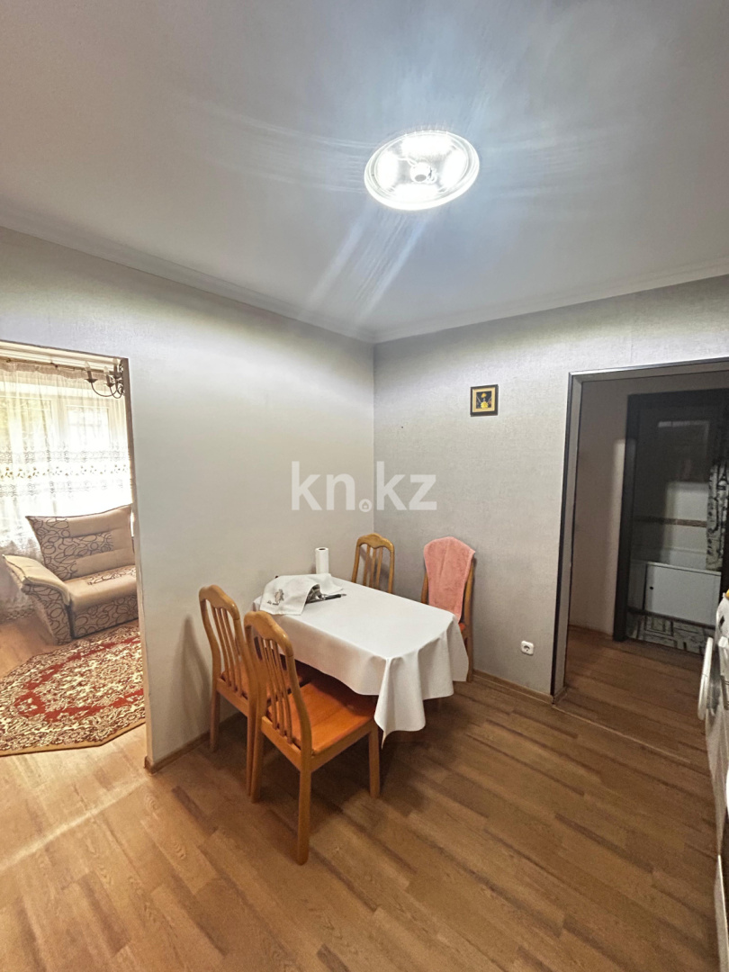 Продажа 2-комнатной квартиры, 50 м², мкр-н Степной-3, дом  8 в Караганде - фото 3