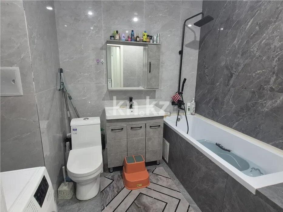 Продажа 1-комнатной квартиры, 42.8 м² в Алматы - фото 3