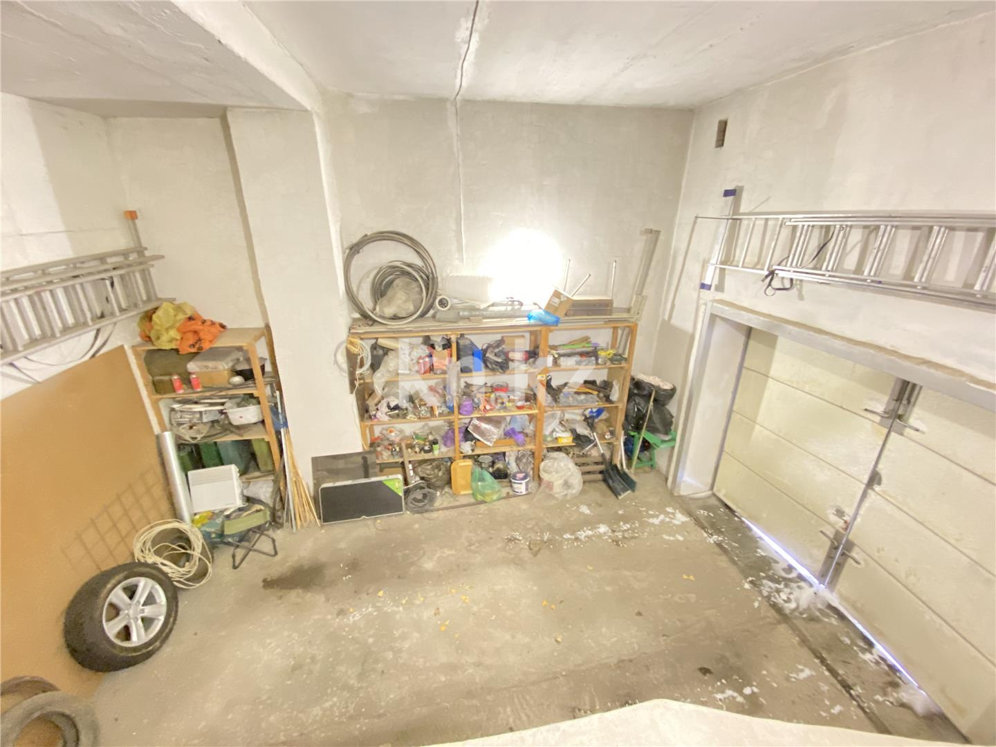 Продажа 7-комнатного дома, 372 м², ул. Аманжолова в Караганде - фото 31