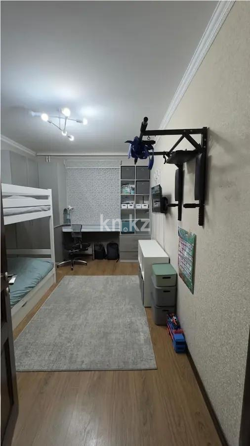 Продажа 3-комнатной квартиры, 64 м², мкр-н Степной-4, дом  13 в Караганде - фото 3