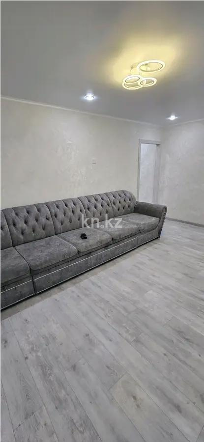Продажа 3-комнатной квартиры, 50 м², 23-й мкр., дом  36 в Караганде - фото 2
