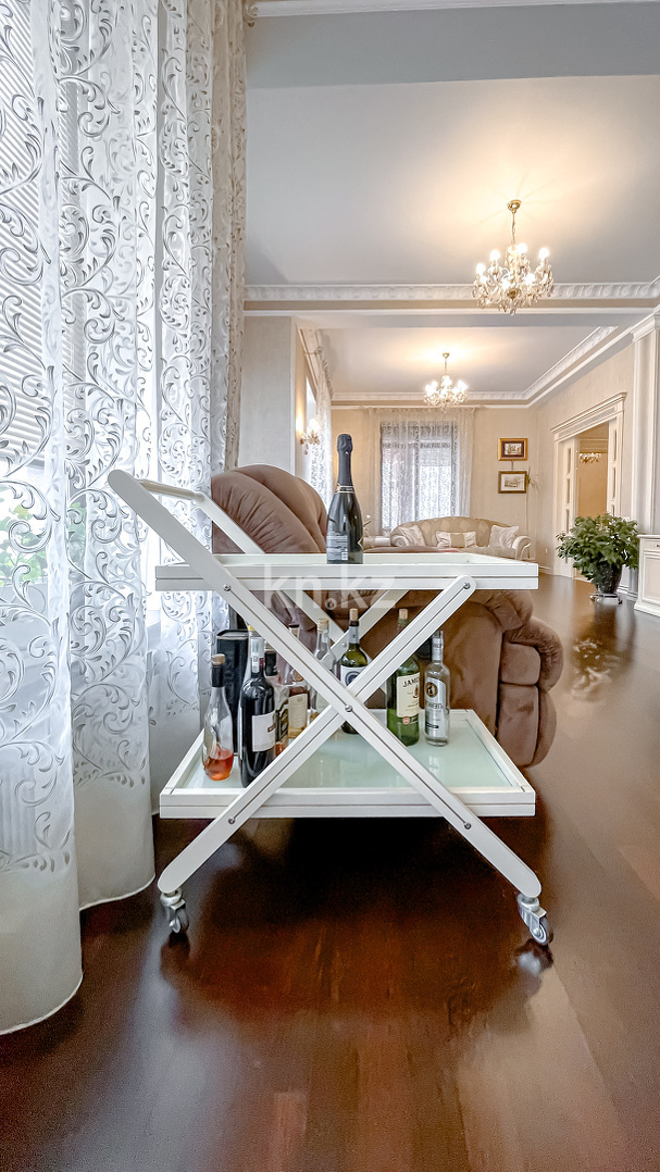 Продажа 6-комнатного дома, 375 м² в Алматы - фото 4