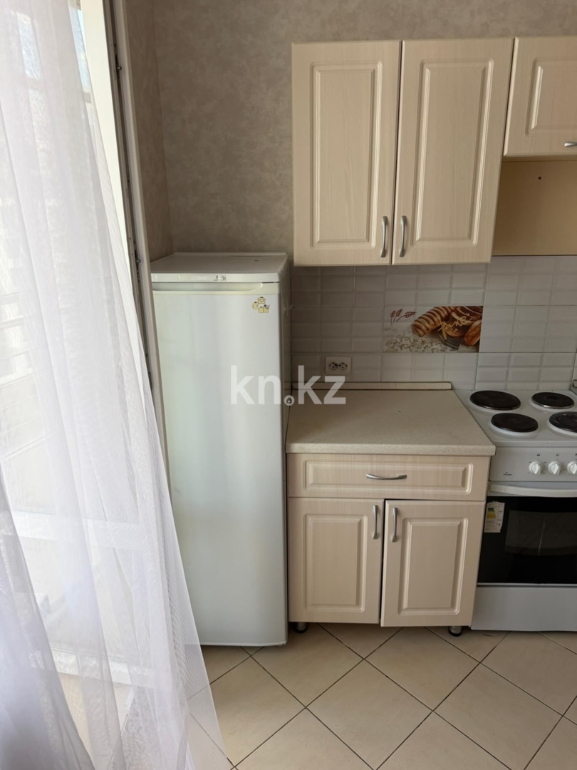 Аренда 2-комнатной квартиры, 75 м² в Астане