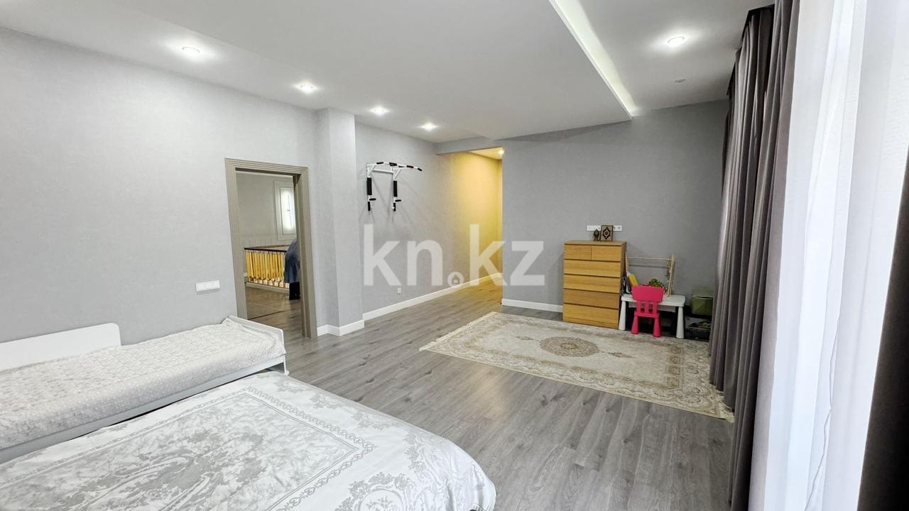 Продажа 7-комнатного дома, 900 м² в Алматы - фото 15