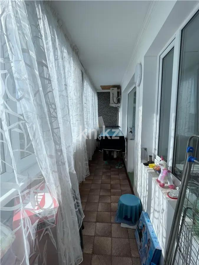 Продажа 3-комнатной квартиры, 59 м², ул. Муканова, дом  18 в Караганде - фото 7