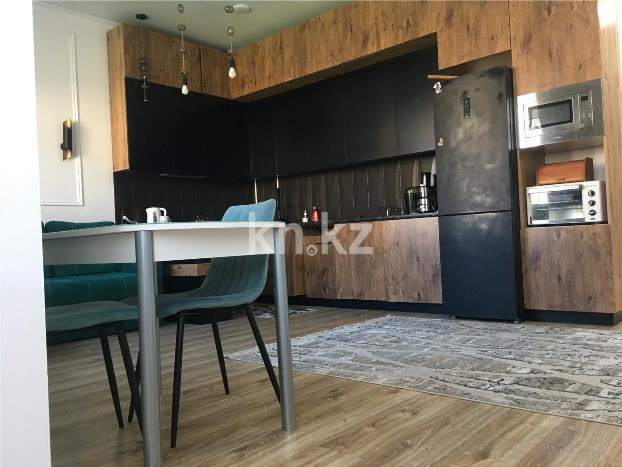 Продажа 3-комнатной квартиры, 78 м², мкр. Алтын Арка в Караганде - фото 2