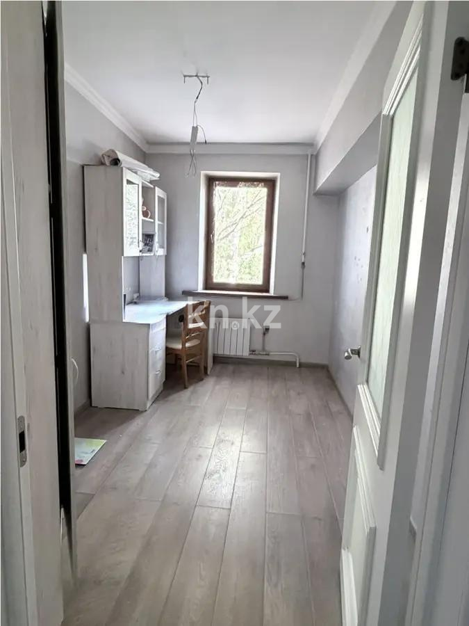 Продажа 3-комнатной квартиры, 72.6 м² в Алматы - фото 2