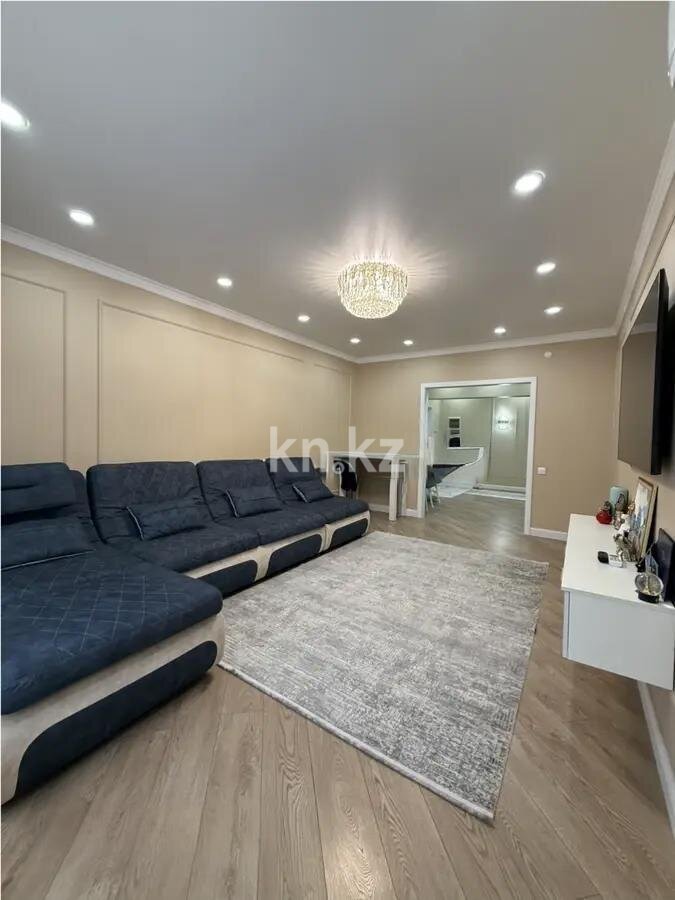Продажа 4-комнатной квартиры, 130 м² в Алматы