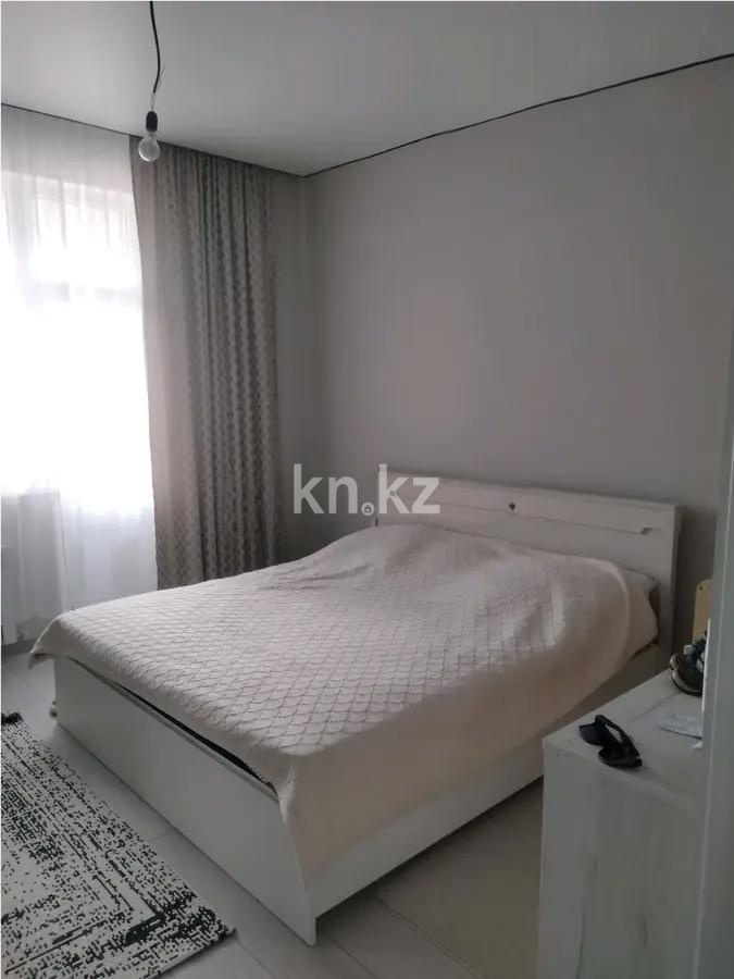 Продажа 2-комнатной квартиры, 72 м² в Астане