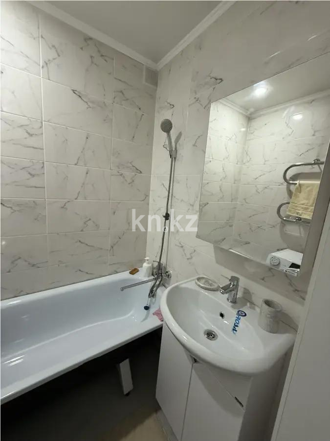 Продажа 2-комнатной квартиры, 54 м², ул. Ермекова, дом  106 в Караганде - фото 4