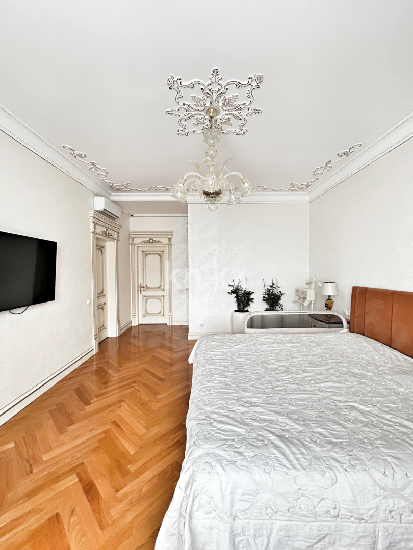 Продажа 5-комнатной квартиры, 280 м² в Алматы - фото 22