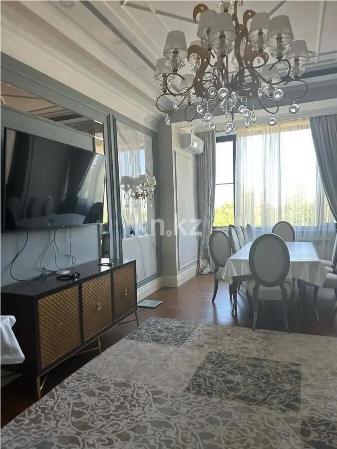 Продажа 4-комнатной квартиры, 173 м² в Алматы