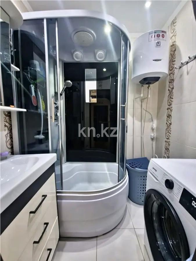 Продажа 3-комнатной квартиры, 63 м², мкр. Степной-4, дом  2 в Караганде - фото 6