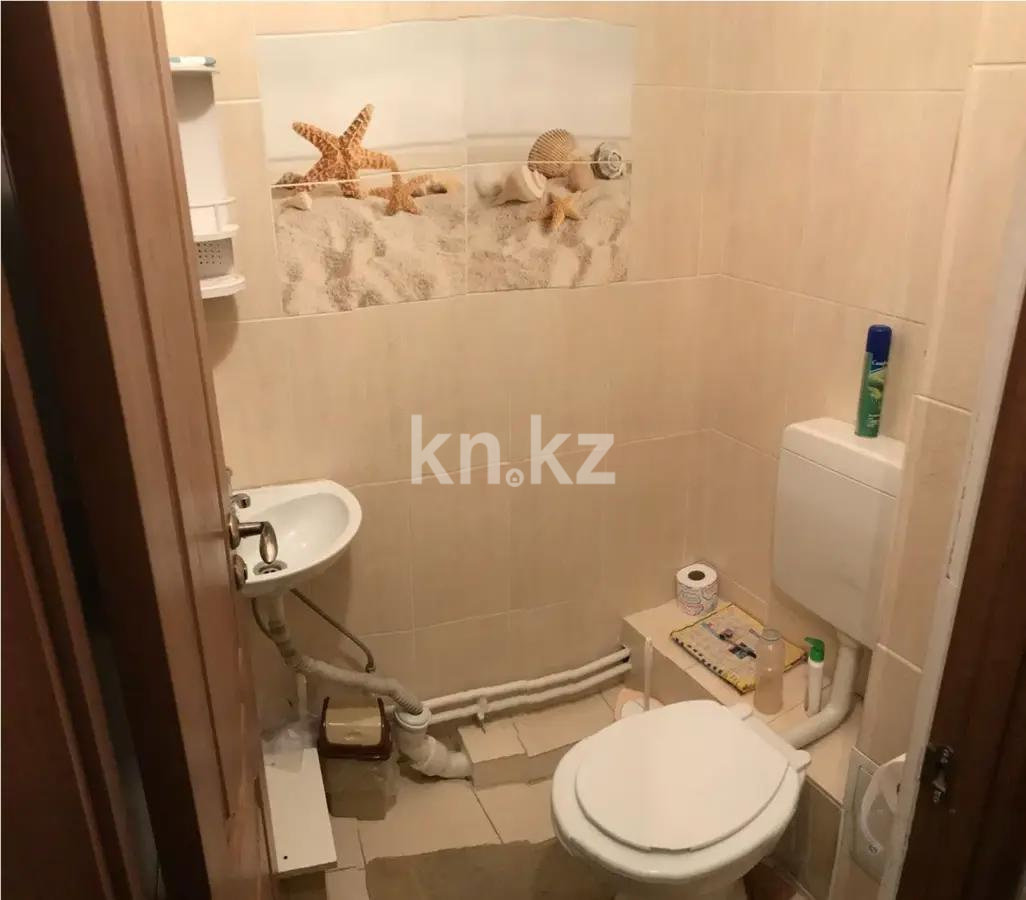 Продажа 3-комнатной квартиры, 64 м², ул. Розыбакиева, дом  143 в Алматы - фото 6