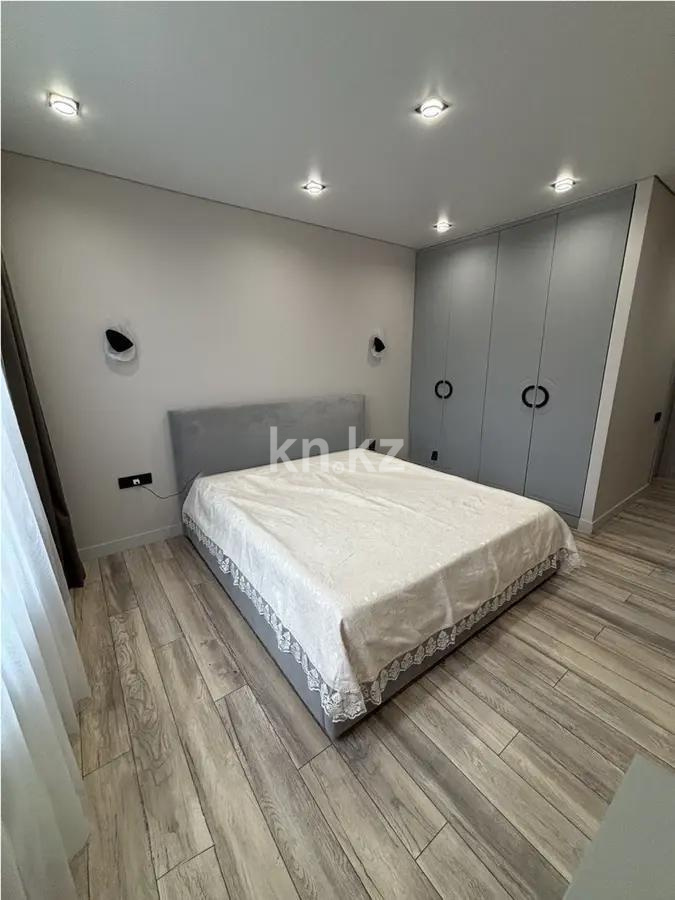 Продажа 3-комнатной квартиры, 110 м², ул. Тургута Озала, дом  194 в Алматы - фото 2