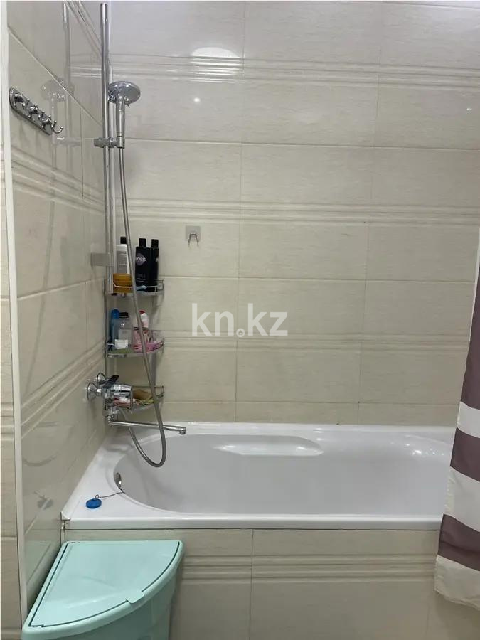 Продажа 3-комнатной квартиры, 94 м², пр. Абая, дом  150/230 в Алматы - фото 6