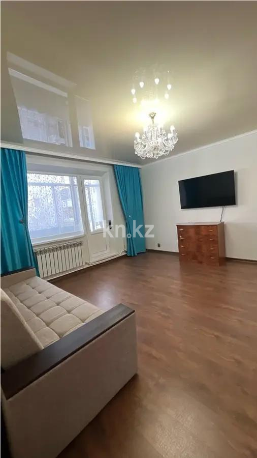 Продажа 3-комнатной квартиры, 63 м², мкр-н Голубые Пруды, дом  15 в Караганде