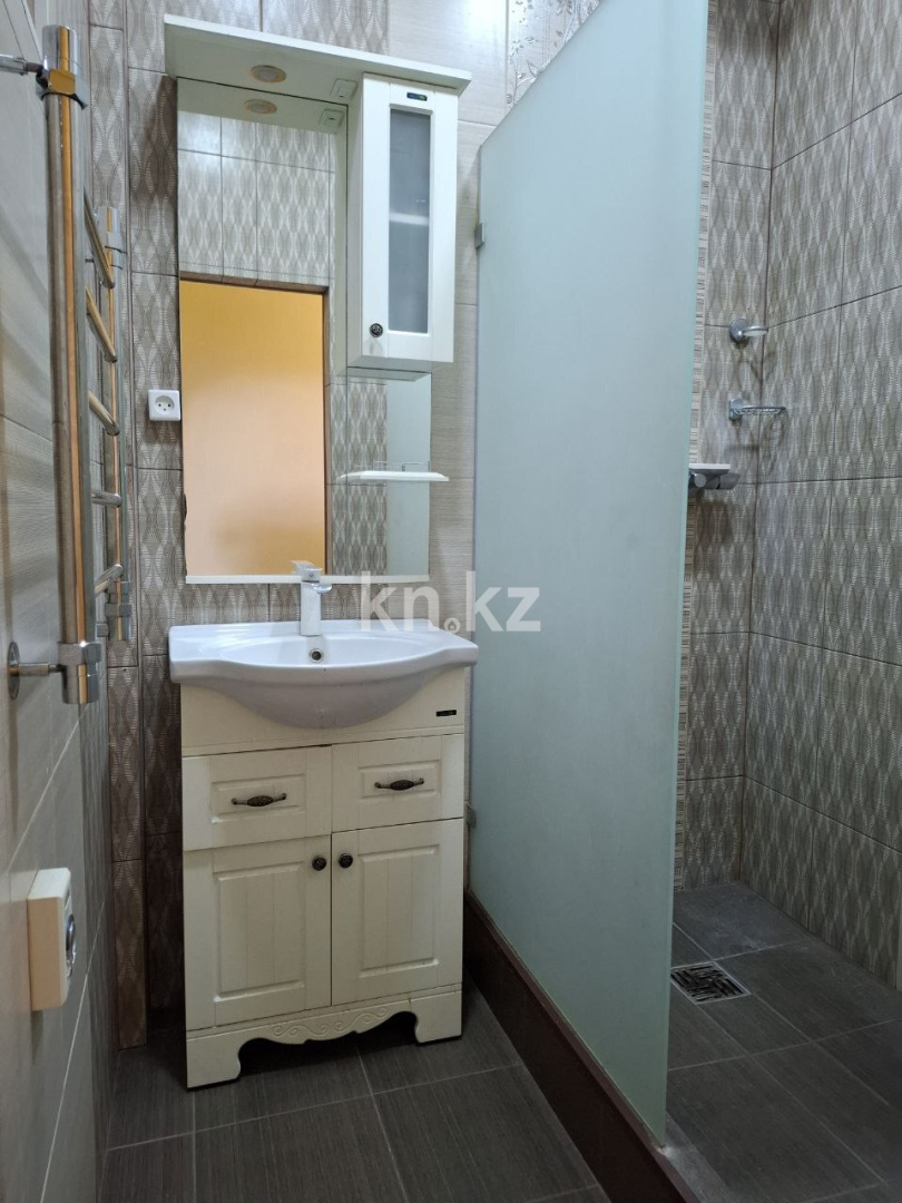 Продажа 3-комнатной квартиры, 82.2 м² в Усть-Каменогорске - фото 14