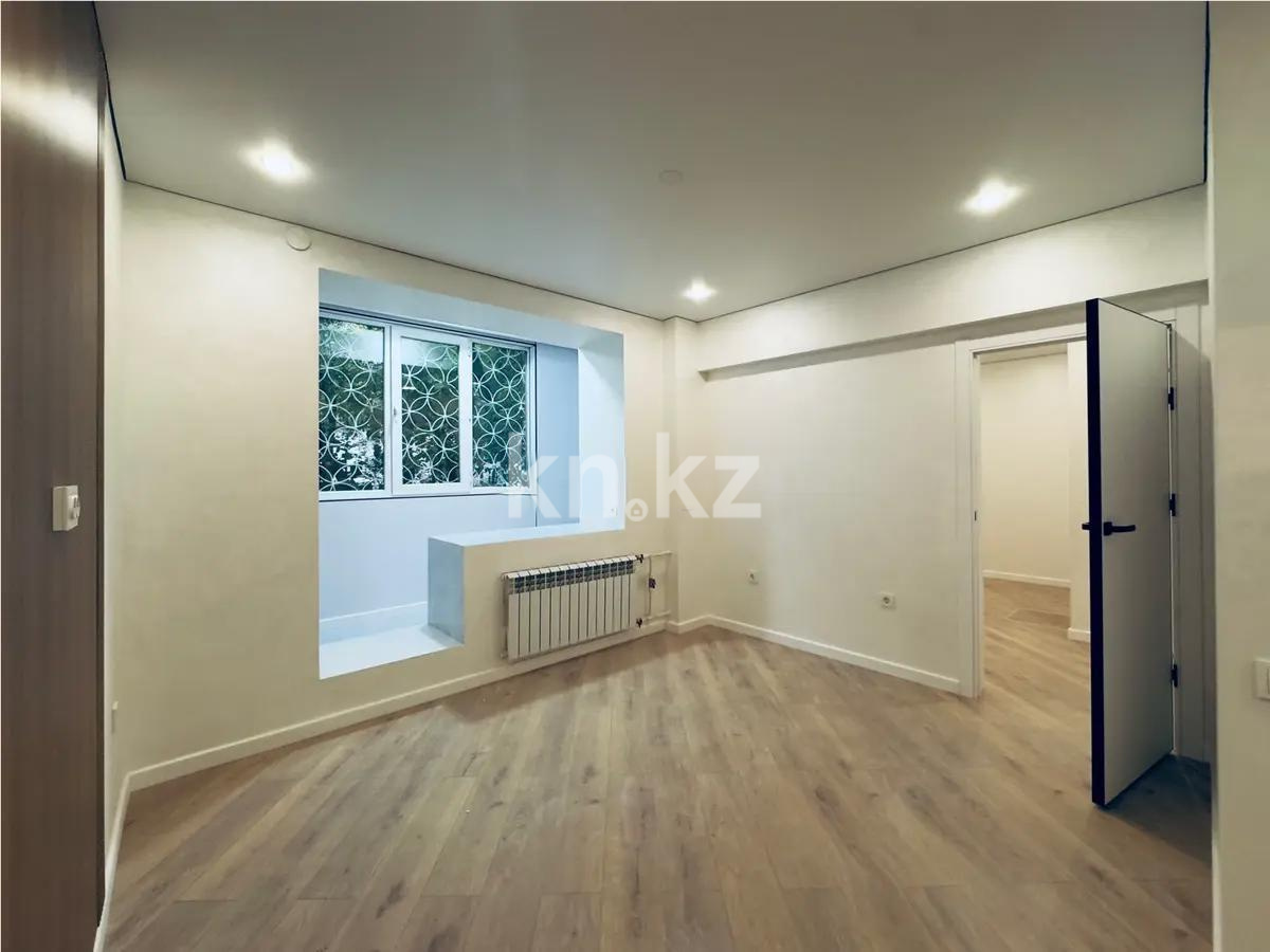 Продажа 3-комнатной квартиры, 74 м², ул. Валиханова, дом  83 в Алматы - фото 3