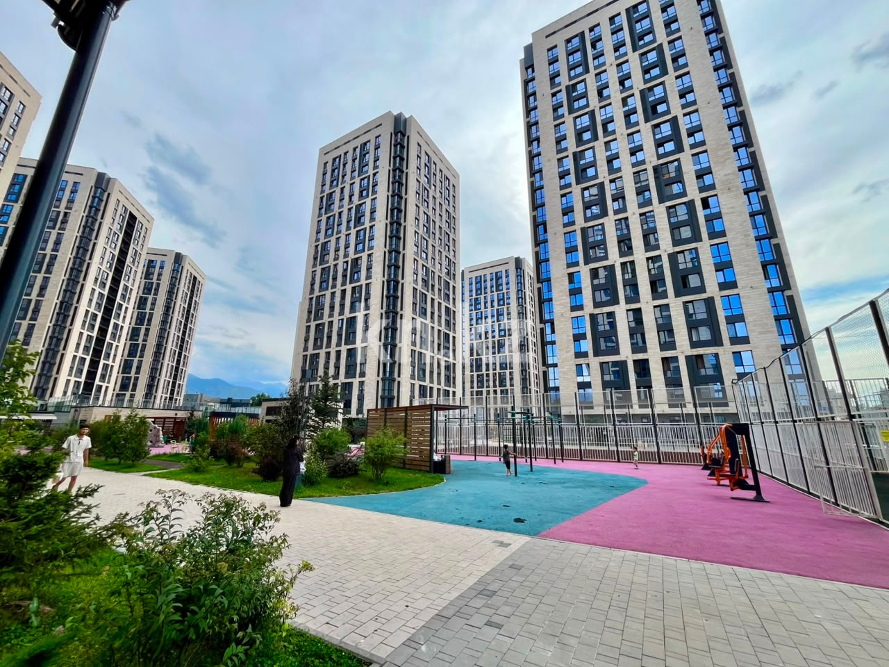 Аренда 2-комнатной квартиры посуточно, 55 м² в Алматы - фото 21