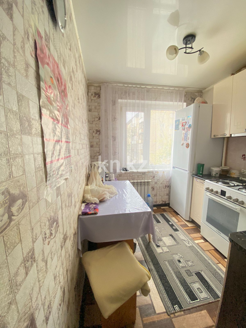 Продажа 4-комнатной квартиры, 62 м², ул. Муканова, дом  8 в Караганде - фото 3