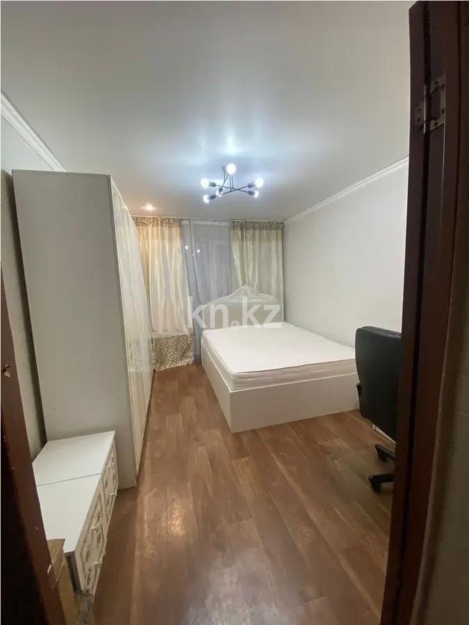 Продажа 3-комнатной квартиры, 68 м², мкр-н 18, дом  4 в Караганде - фото 3