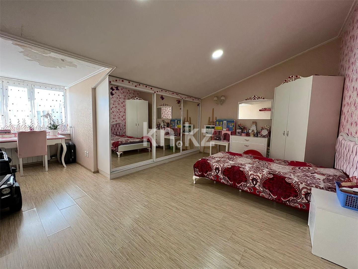 Продажа 4-комнатной квартиры, 202 м², ул. Таттимбета в Караганде - фото 13