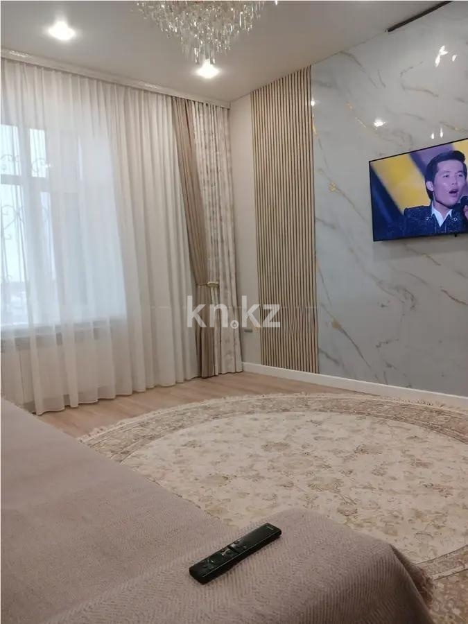 Продажа 3-комнатной квартиры, 88 м², 067 учетный квартал, дом  456/5 в Караганде