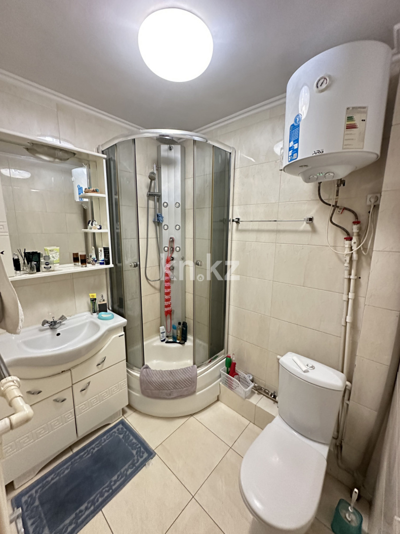 Продажа 5-комнатной квартиры, 101.4 м² в Караганде - фото 30