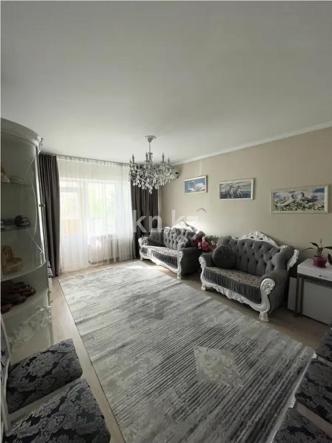 Продажа 3-комнатной квартиры, 90 м² в Караганде