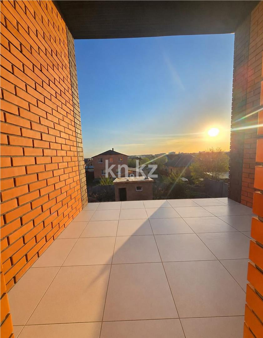 Продажа 7-комнатного дома, 330 м² в Караганде - фото 6