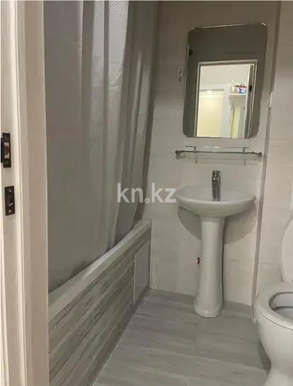 Продажа 1-комнатной квартиры, 32 м², ул. Байтурсынова, дом  39/3 в Астане - фото 6