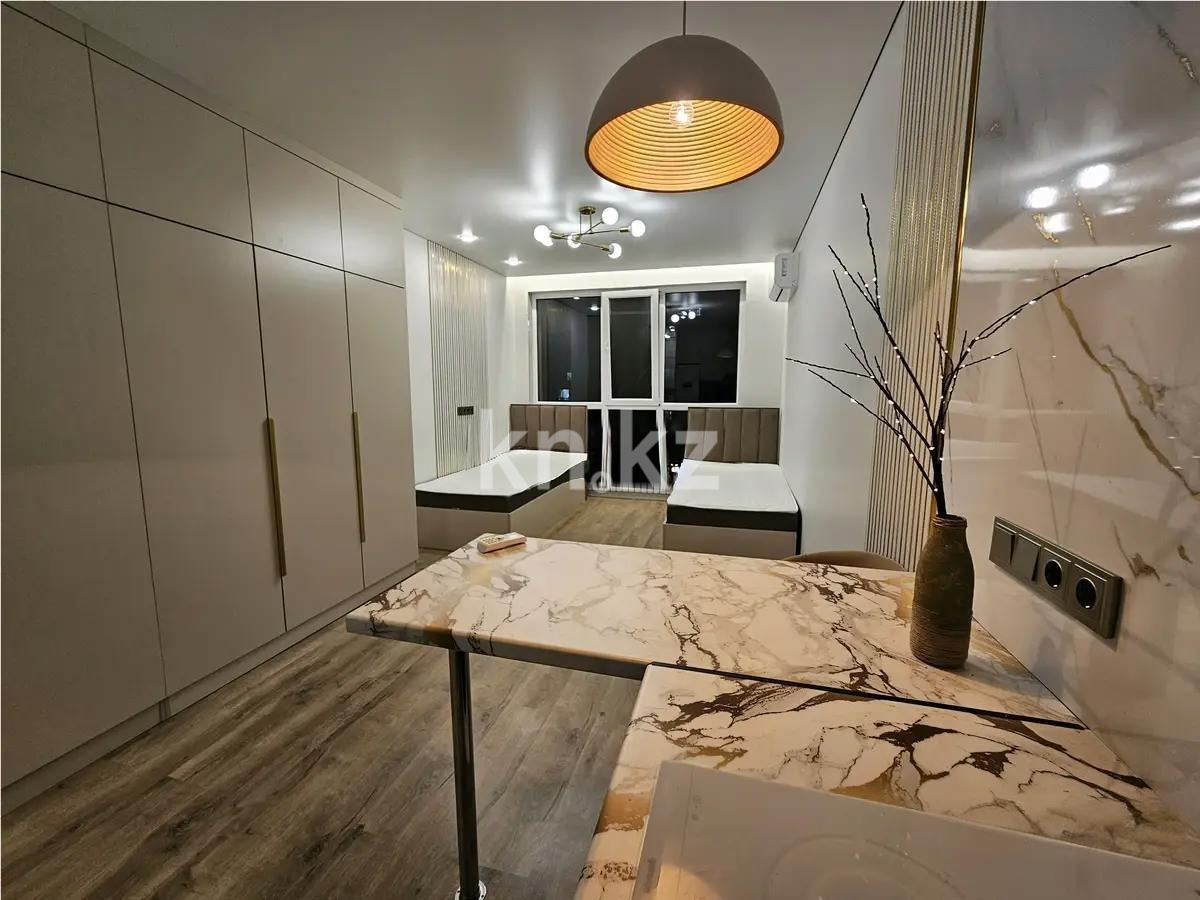 Продажа 2-комнатной квартиры, 50 м², ул. Утепова, дом  31 в Алматы - фото 2