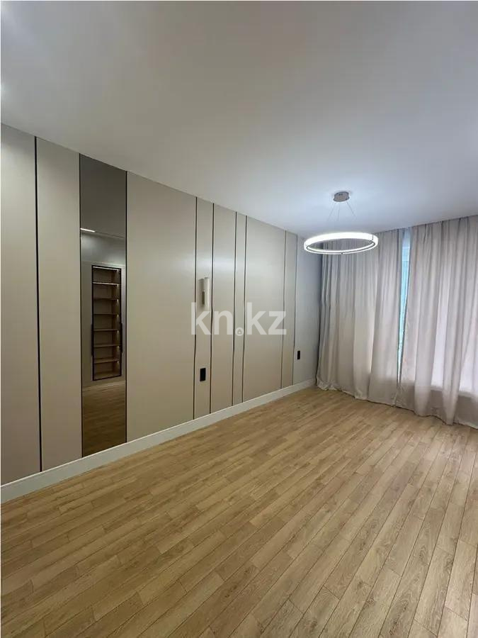 Продажа 2-комнатной квартиры, 60 м², ул. Розыбакиева, дом  197/2 в Алматы - фото 2