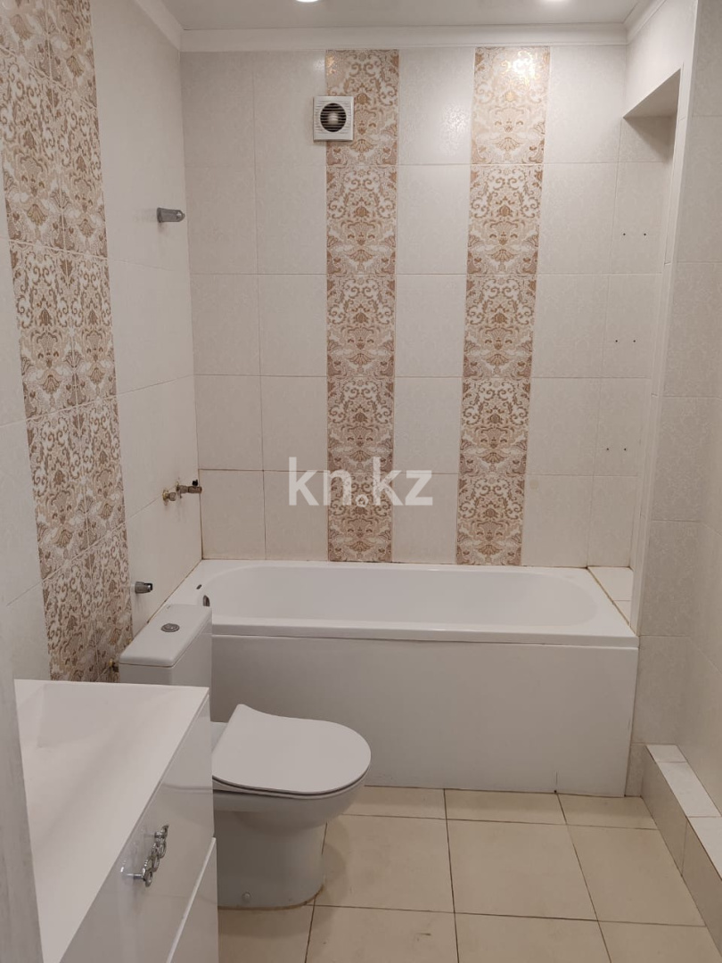 Продажа 2-комнатной квартиры, 65.2 м² в Астане - фото 8