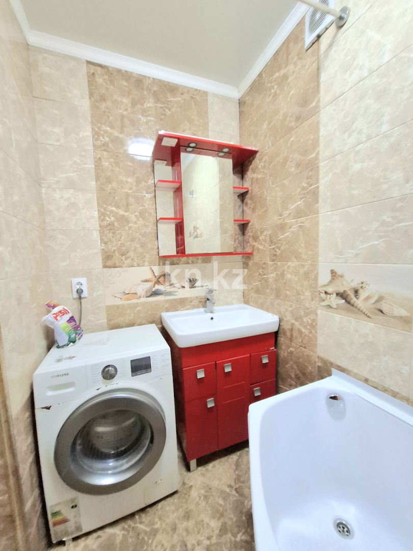 Продажа 3-комнатной квартиры, 80.2 м² в Караганде - фото 15