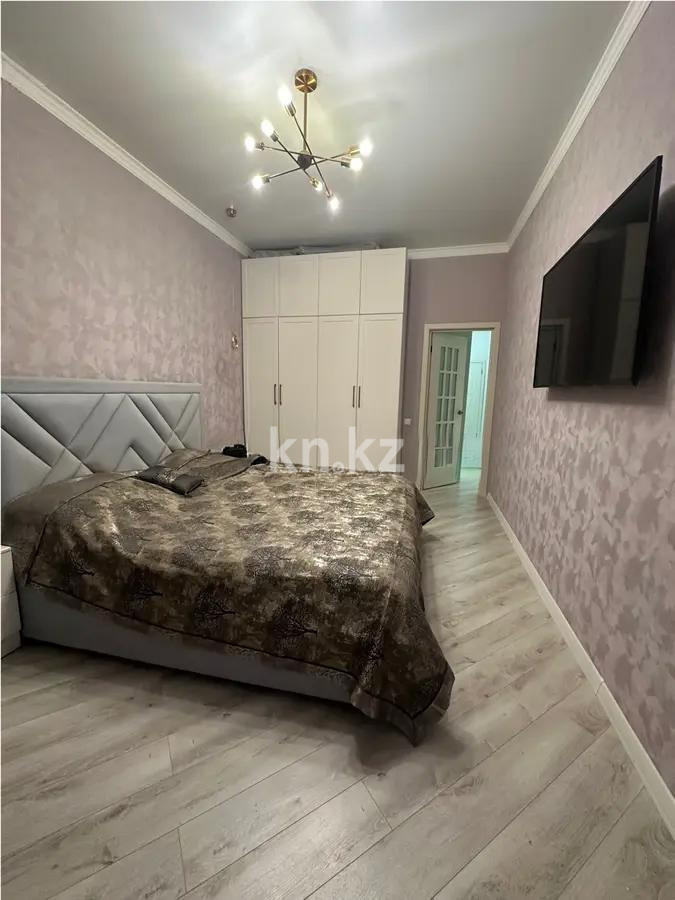 Продажа 3-комнатной квартиры, 90 м², ул. Орынбор, дом  12 в Астане - фото 5