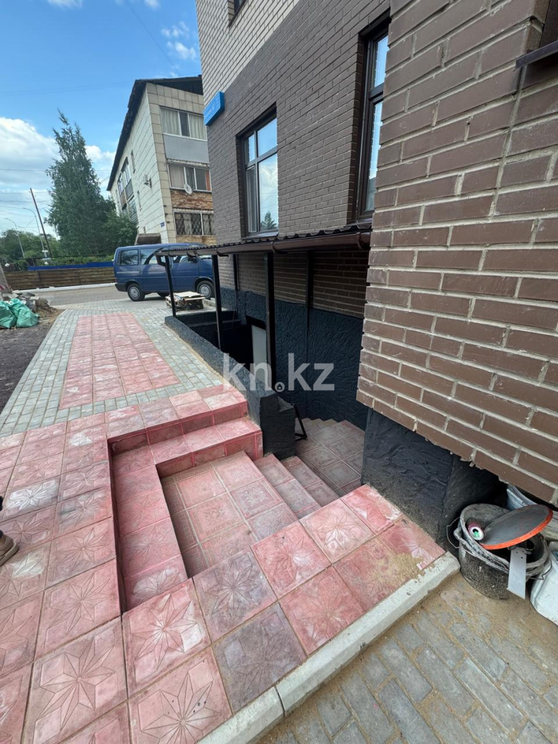 Продажа , 101 м², ул. Муканова, дом  55г в Караганде - фото 3