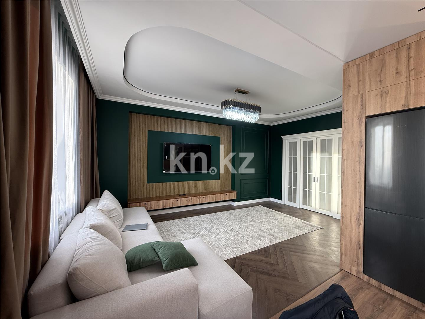 Продажа 4-комнатной квартиры, 197 м², ул. Дюсембекова, дом  83/1 в Караганде - фото 8