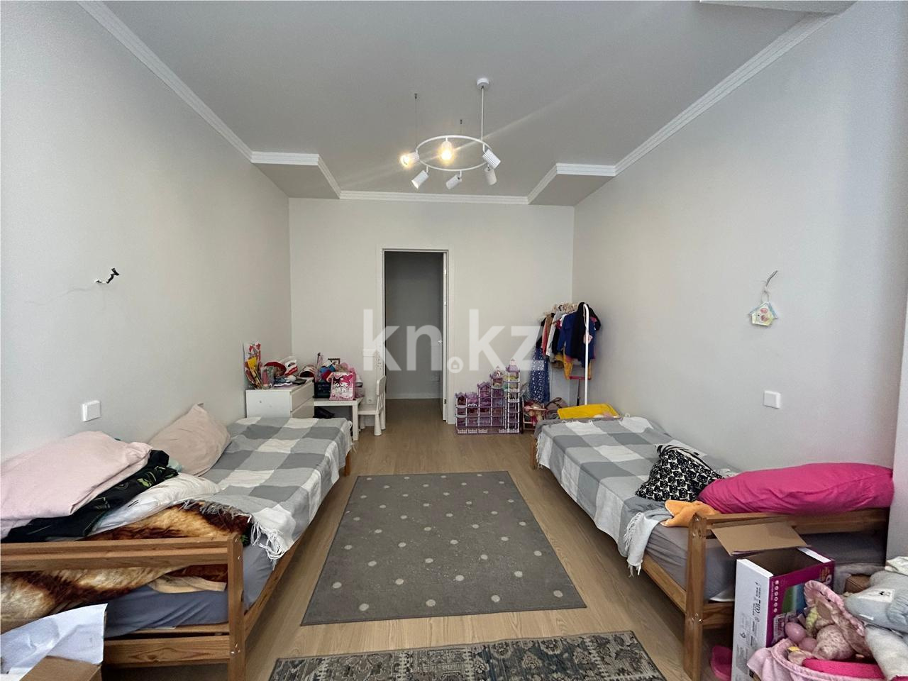 Продажа 4-комнатной квартиры, 131.4 м² в Астане - фото 8