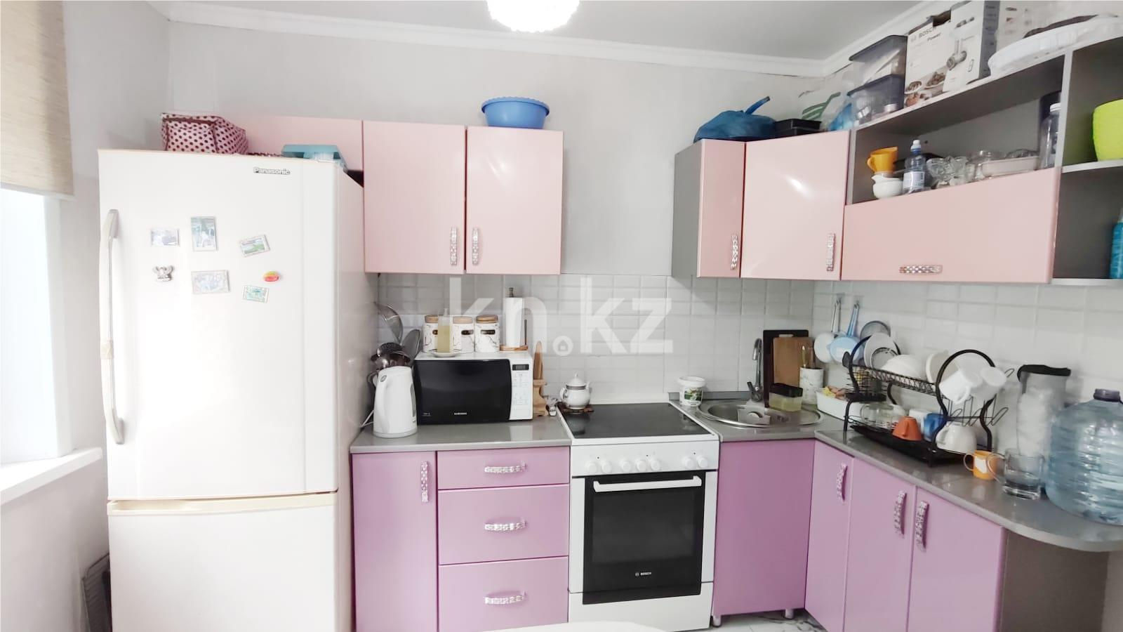 Продажа 3-комнатной квартиры, 72 м², мкр. Восток-3 в Караганде - фото 6