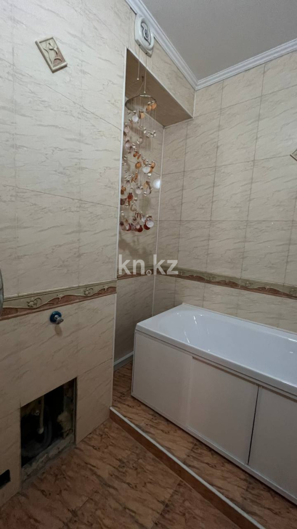 Продажа 2-комнатной квартиры, 65.3 м² в Алматы - фото 24