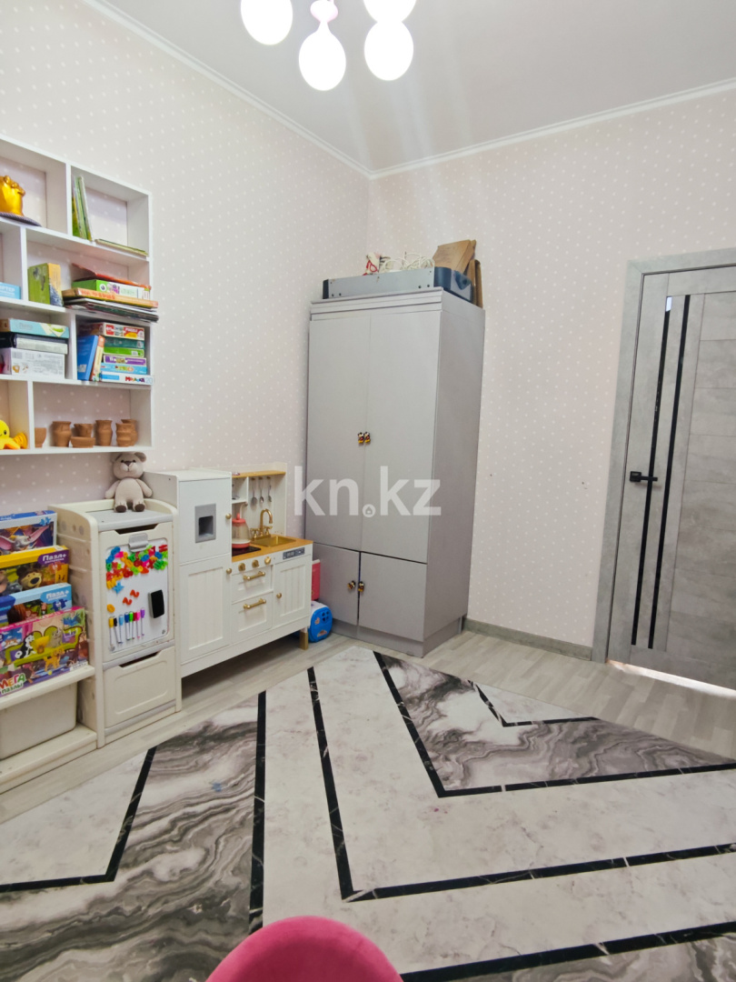 Продажа 4-комнатной квартиры, 77 м², ул. Прокофьева, дом  33 в Алматы - фото 11