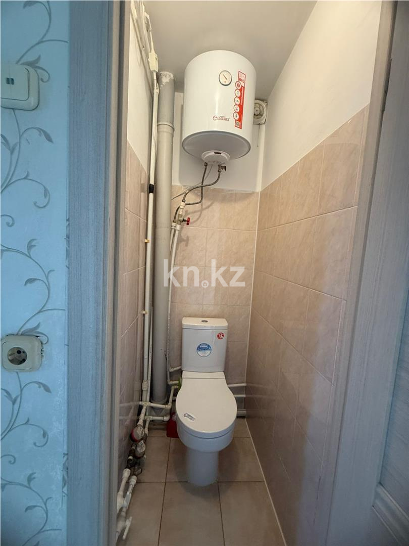 Продажа 3-комнатной квартиры, 66 м², мкр-н Голубые Пруды в Караганде - фото 11