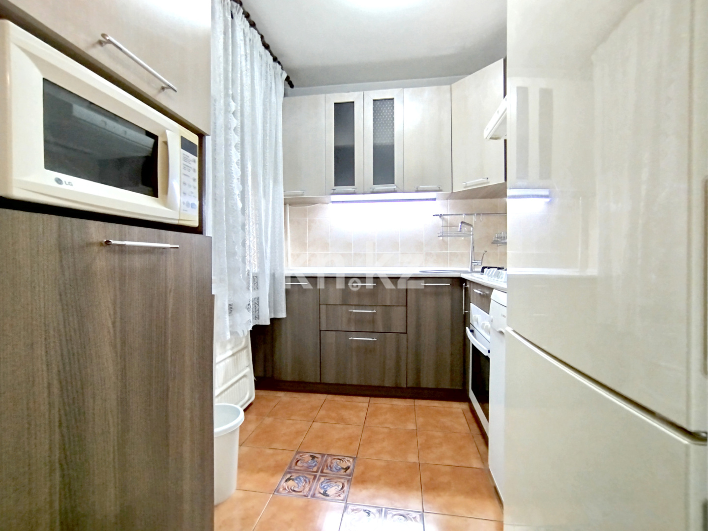 Аренда 3-комнатной квартиры, 65 м², ул. Байтурсынова в Алматы - фото 8