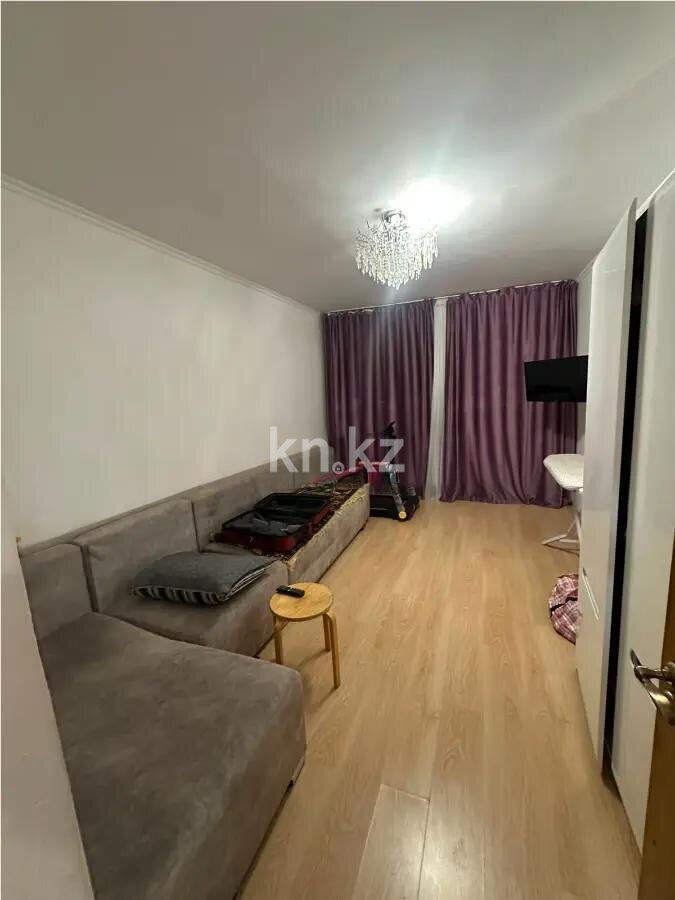 Продажа 3-комнатной квартиры, 68.5 м² в Алматы - фото 2