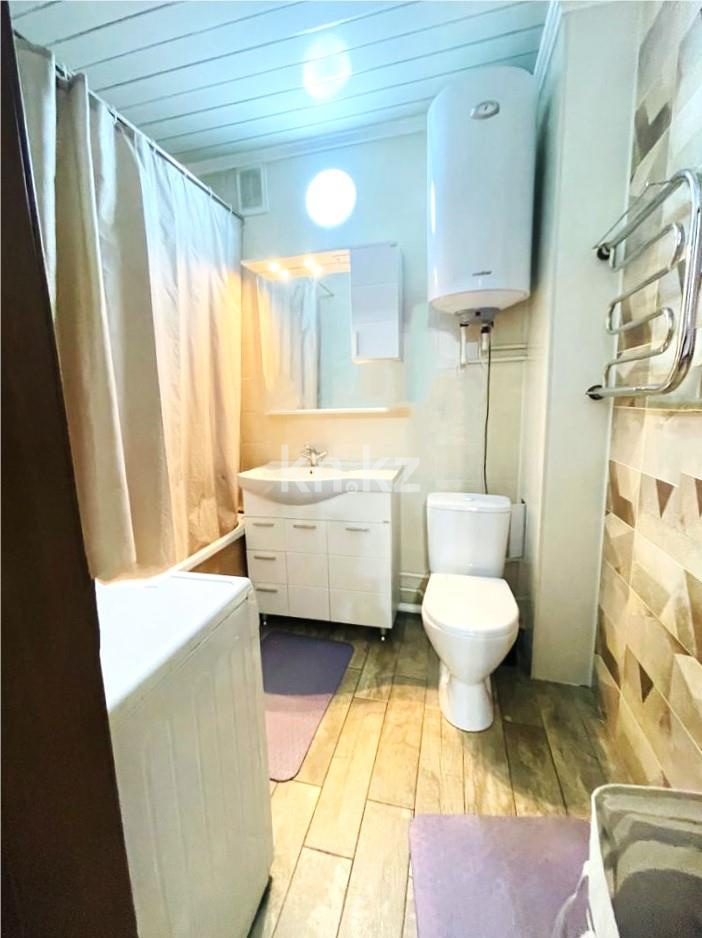 Продажа 3-комнатной квартиры, 80 м², пр. Шахтеров в Караганде - фото 11